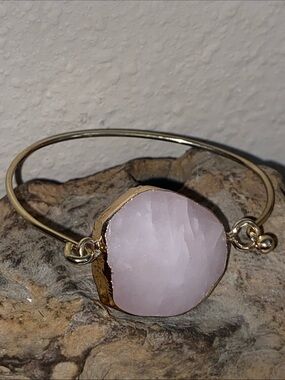 Vintage 90s Raw Pink Rose Quartz Pendant Bracelet
